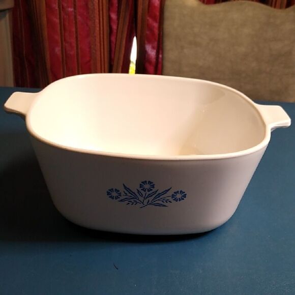 Corning Ware 2.5 Qt Casserole Cornflower Blue Deep Dish - Picture 1 of 8